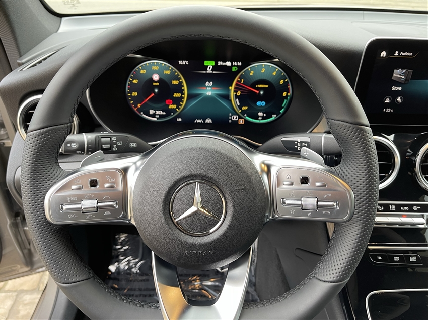 Mercedes GLC 300de 4-Matic AMG-Line